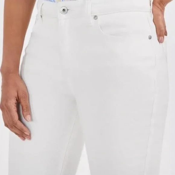 Style & Co Womens Jeans Mid-Rise Curvy Bright White Size 6 NWOT - Picture 12 of 12